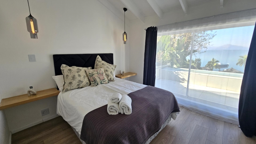 4 Bedroom Property for Sale in Kosmos North West